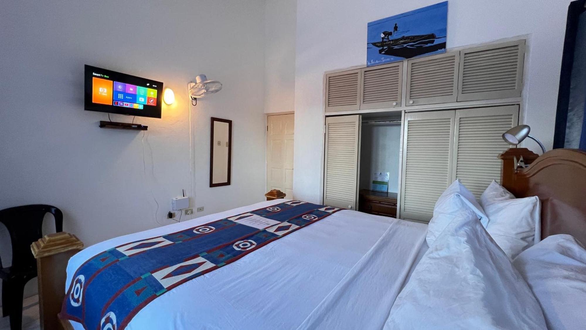 All Nations Guest House 포트안토니오 외부 사진