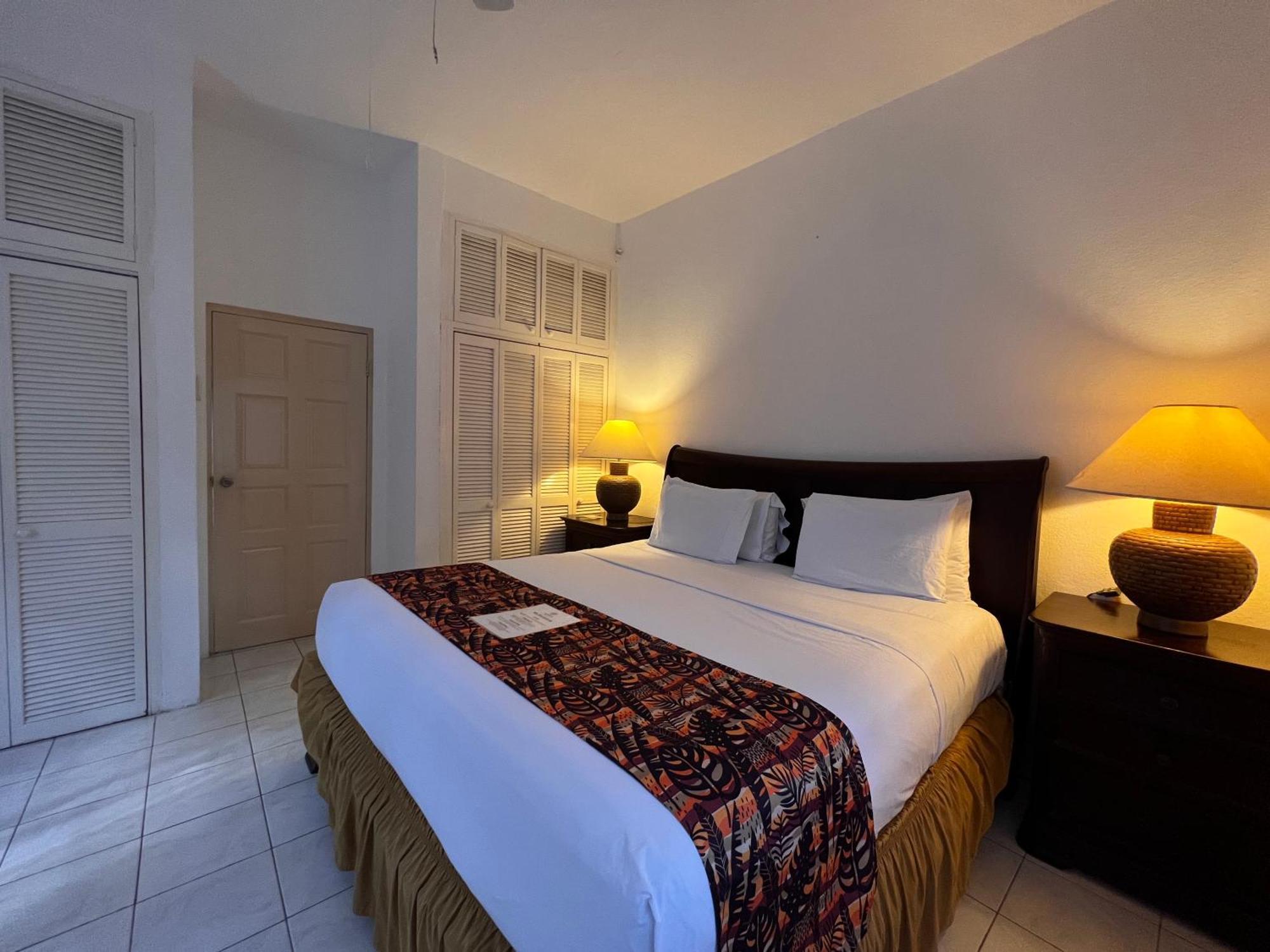 All Nations Guest House 포트안토니오 외부 사진