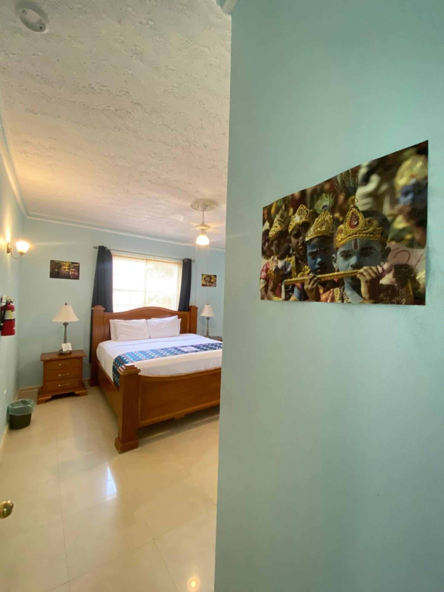 All Nations Guest House 포트안토니오 외부 사진